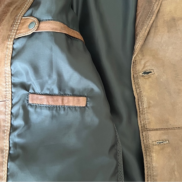 Milestone Leather Jacket - Picture 6 of 9